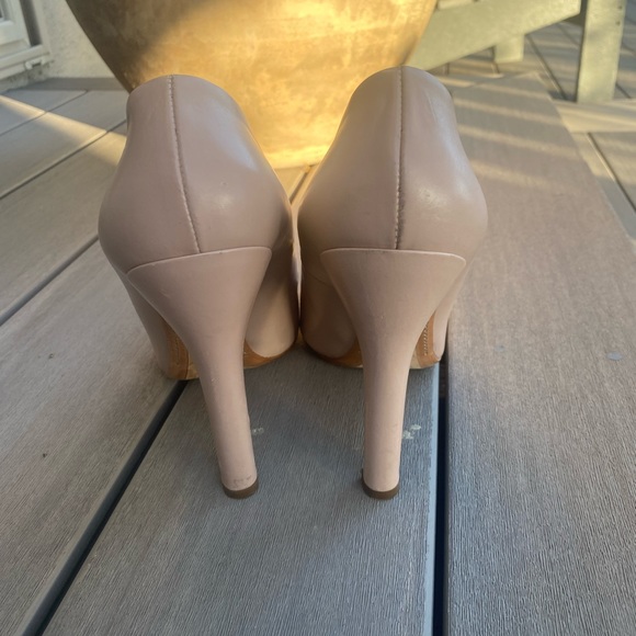 Louis Vuitton silver tip shoes - Picture 2 of 4